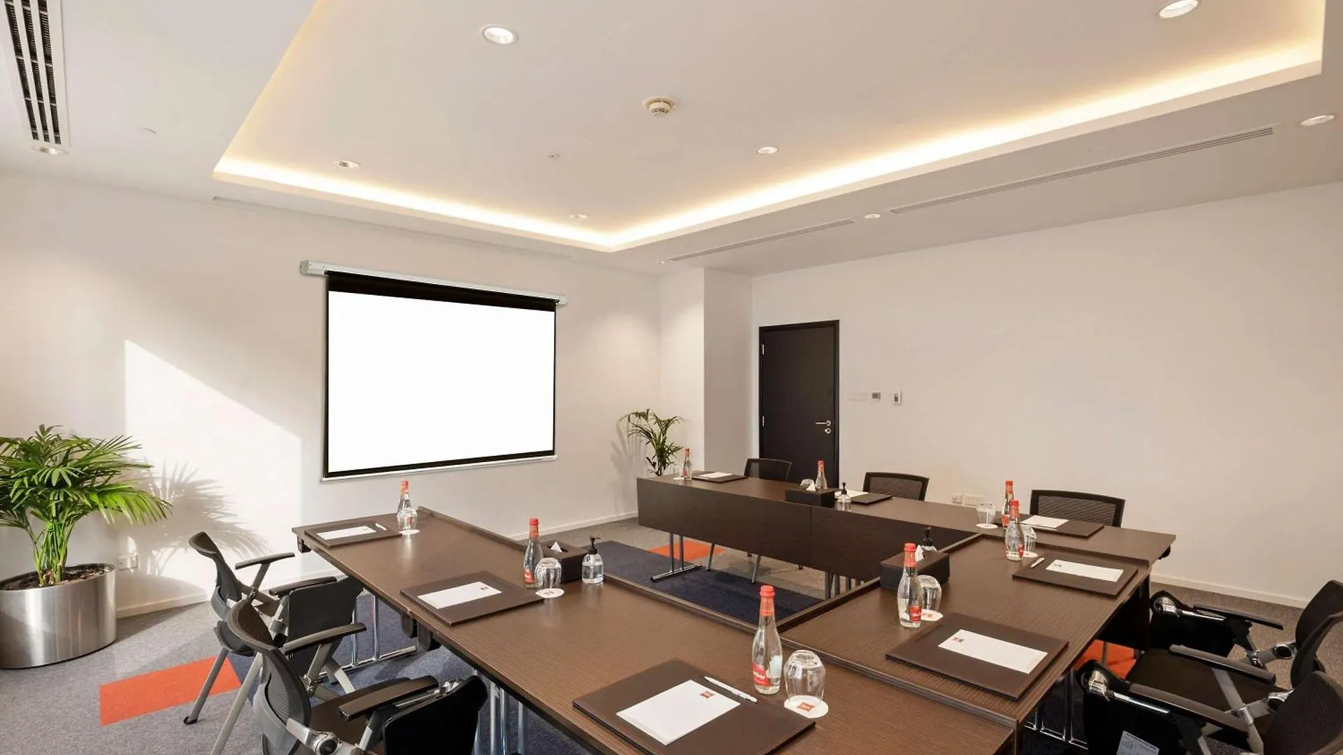 Ibis World Trade Centre Hotel Dubai