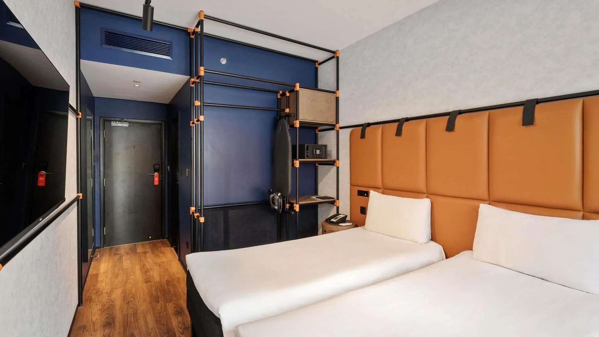 Ibis World Trade Centre Hotel Dubai