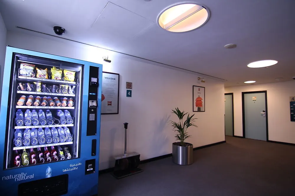 מלון דובאי Ibis World Trade Centre